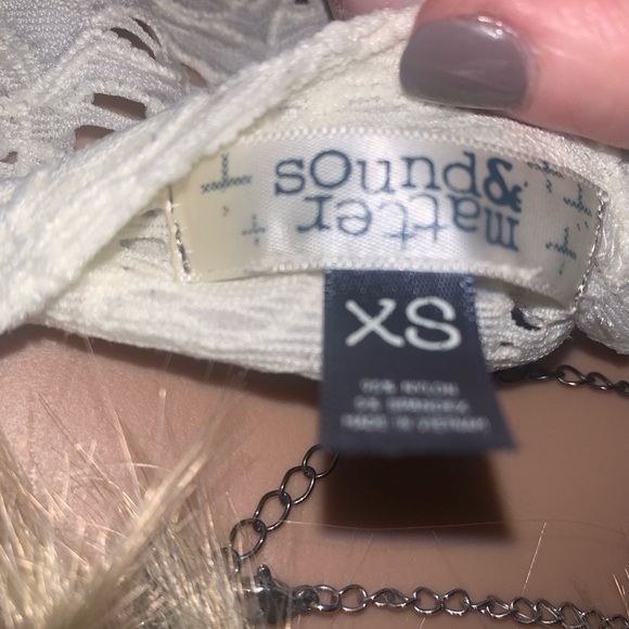 Sound & Matter cream crochet short sleeve blouse Size XS - Picture 3 of 6